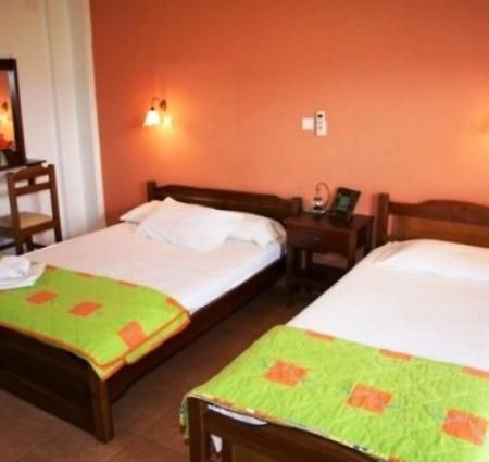 Triantafyllou Maria Rooms Skópelos Habitación foto