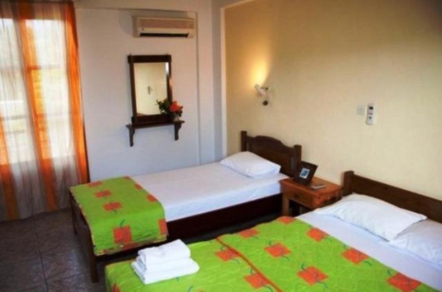 Triantafyllou Maria Rooms Skópelos Habitación foto